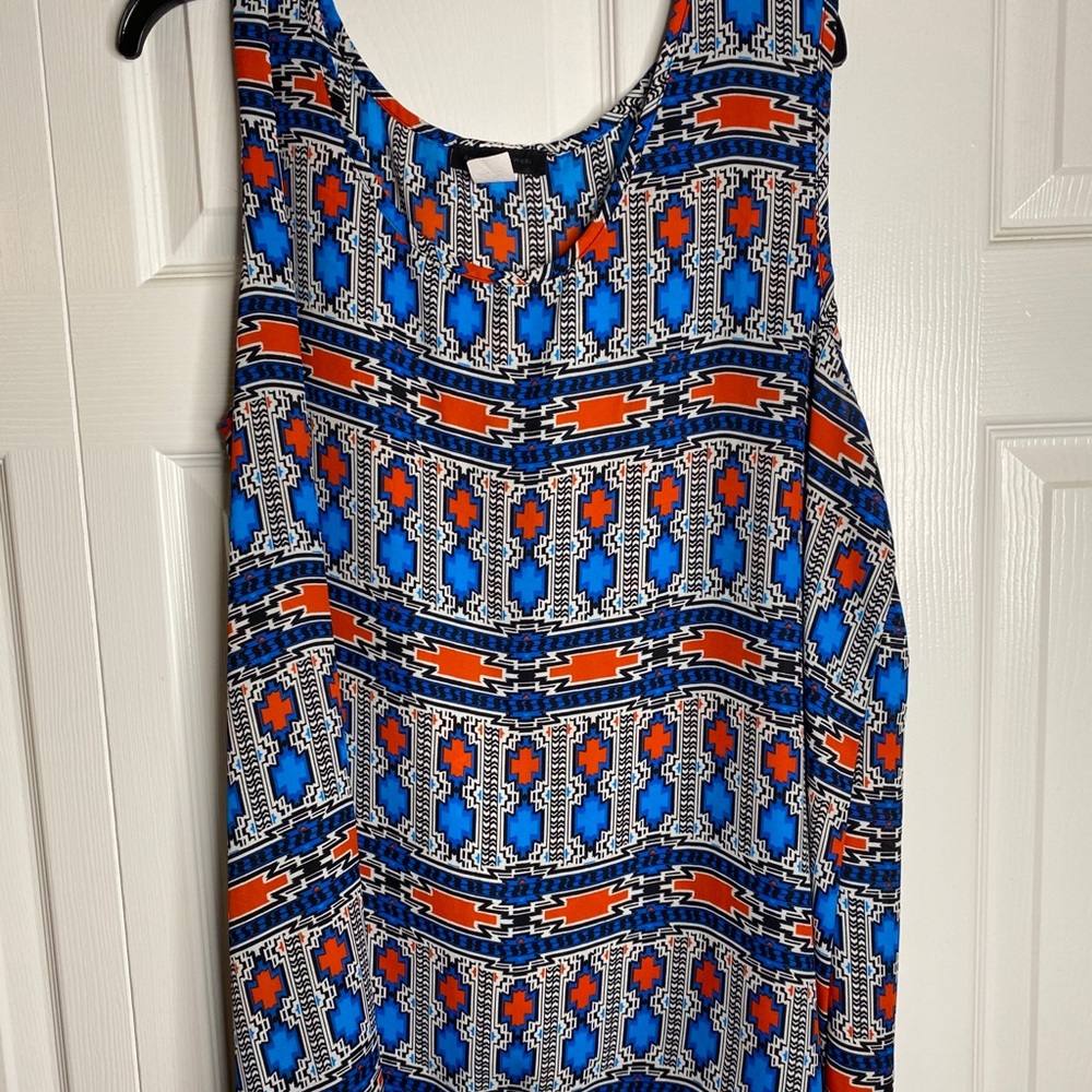 Sleeveless blouse
